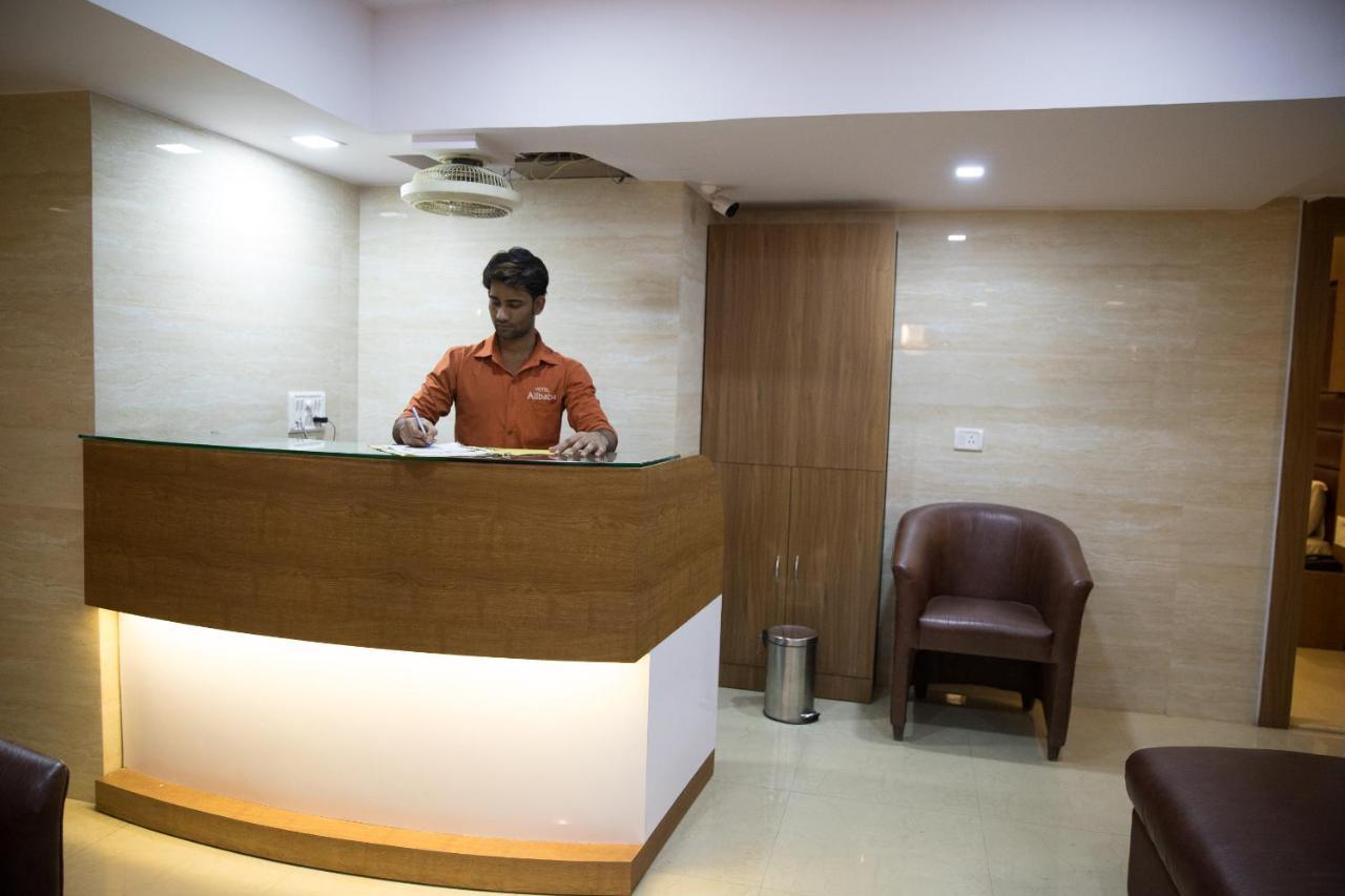 Hotel Alibaba Mumbai Exterior photo